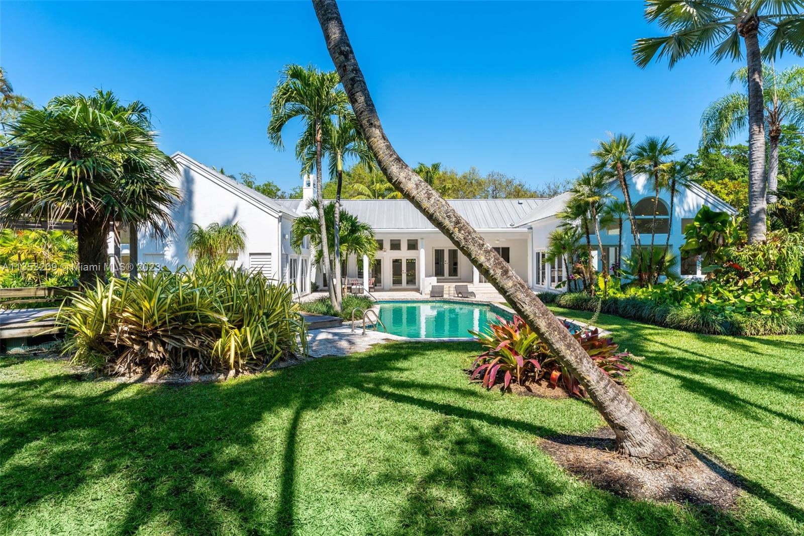 HAMMOCK LAKE NO 2 - Residential