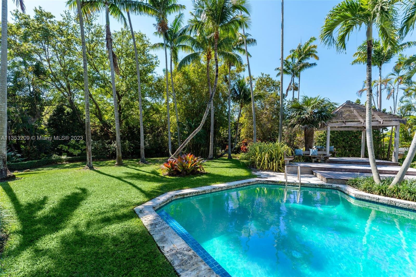 HAMMOCK LAKE NO 2 - Residential