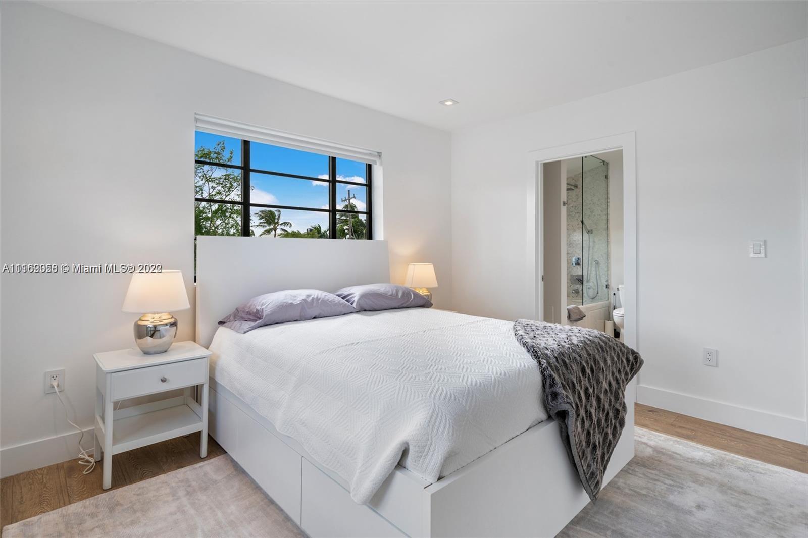 BEACH VIEW ADDN - Residential