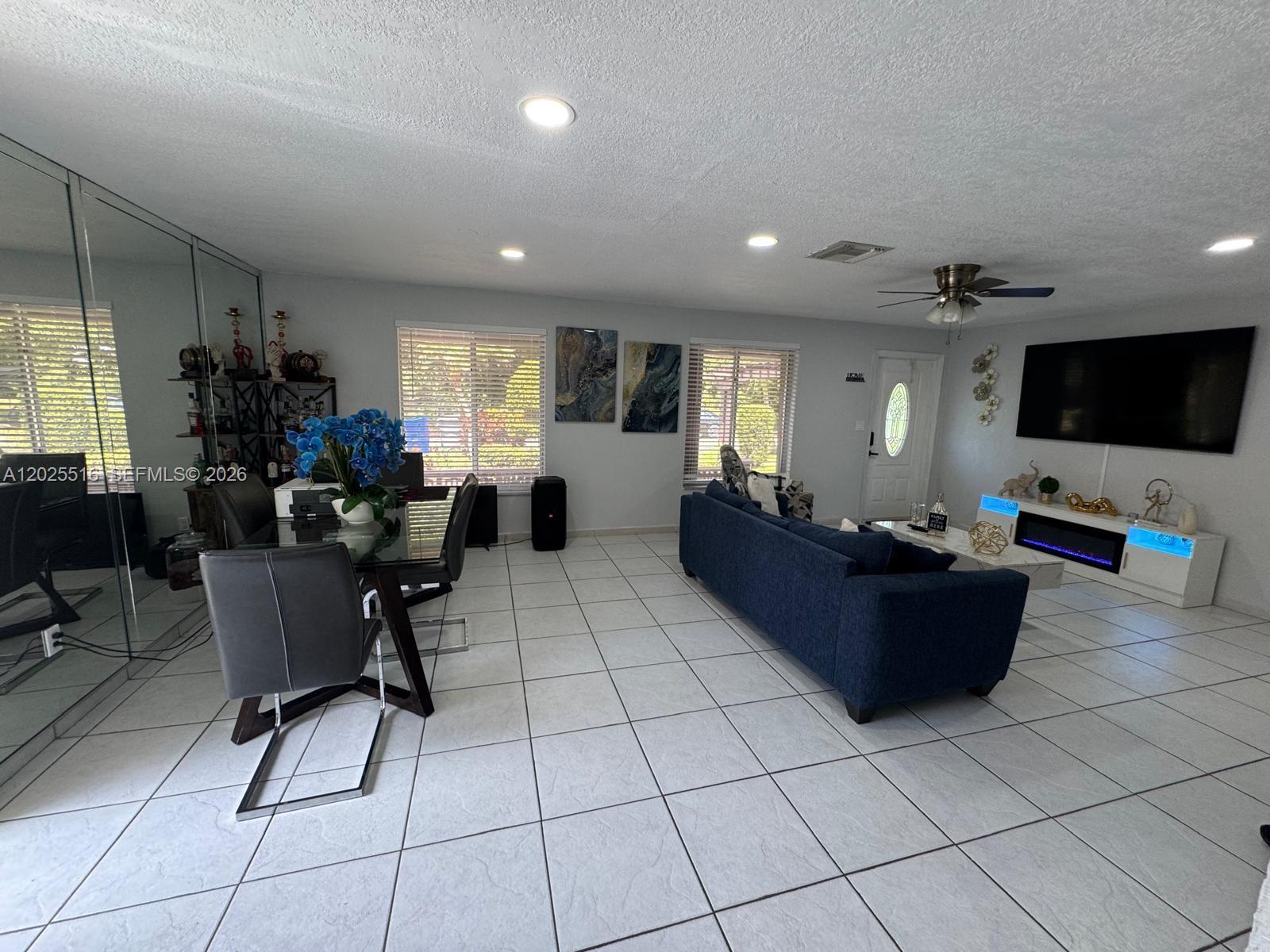 HOLLYWOOD BEACH GARDENS - Residential Income