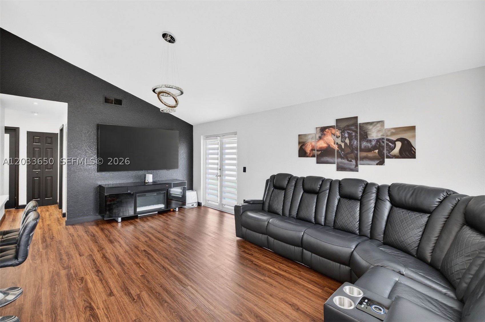 UNIVERSITY PARK PARCELS 4 - Residential Lease