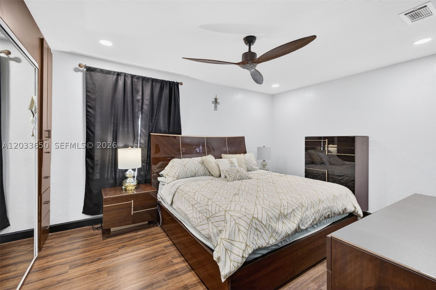 UNIVERSITY PARK PARCELS 4 - Residential Lease