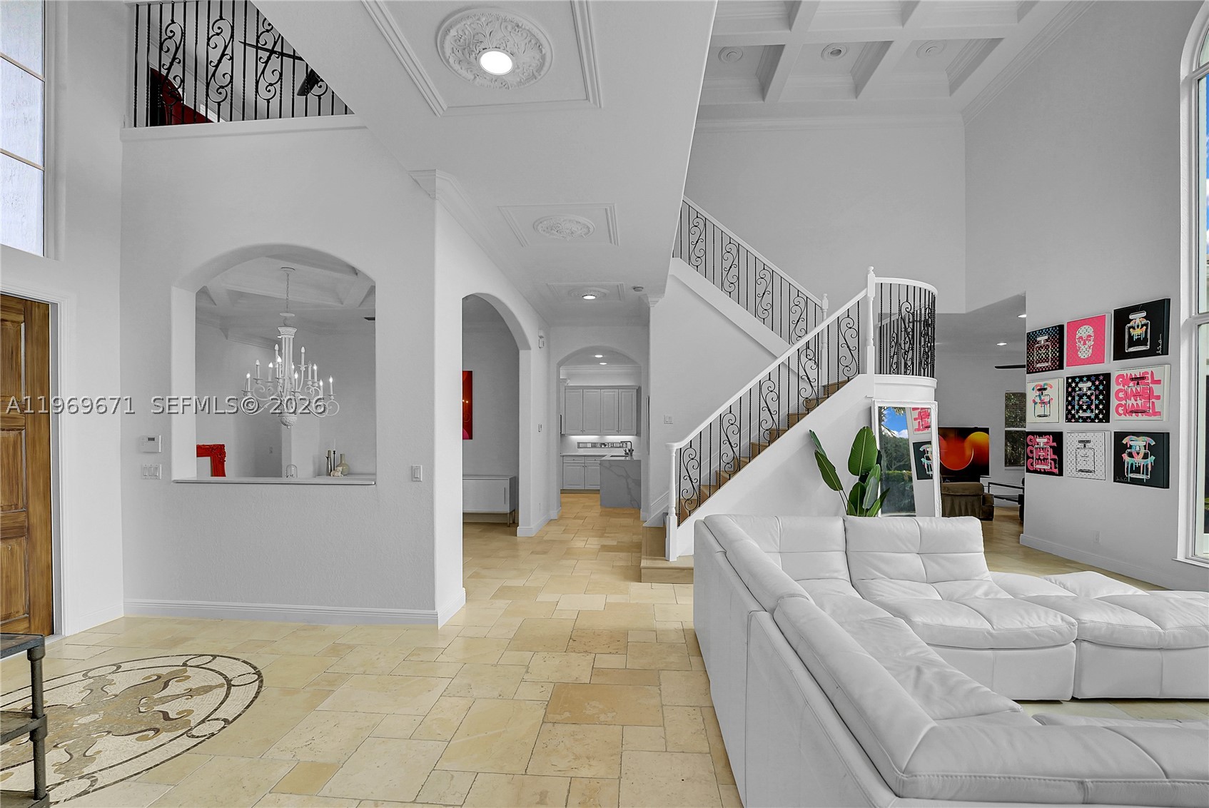EQUESTRIAN CLUB - Residential