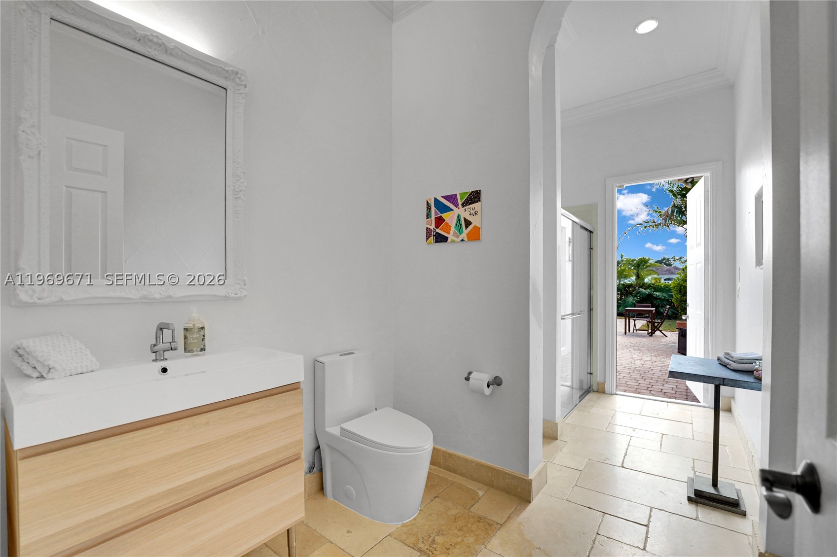 EQUESTRIAN CLUB - Residential