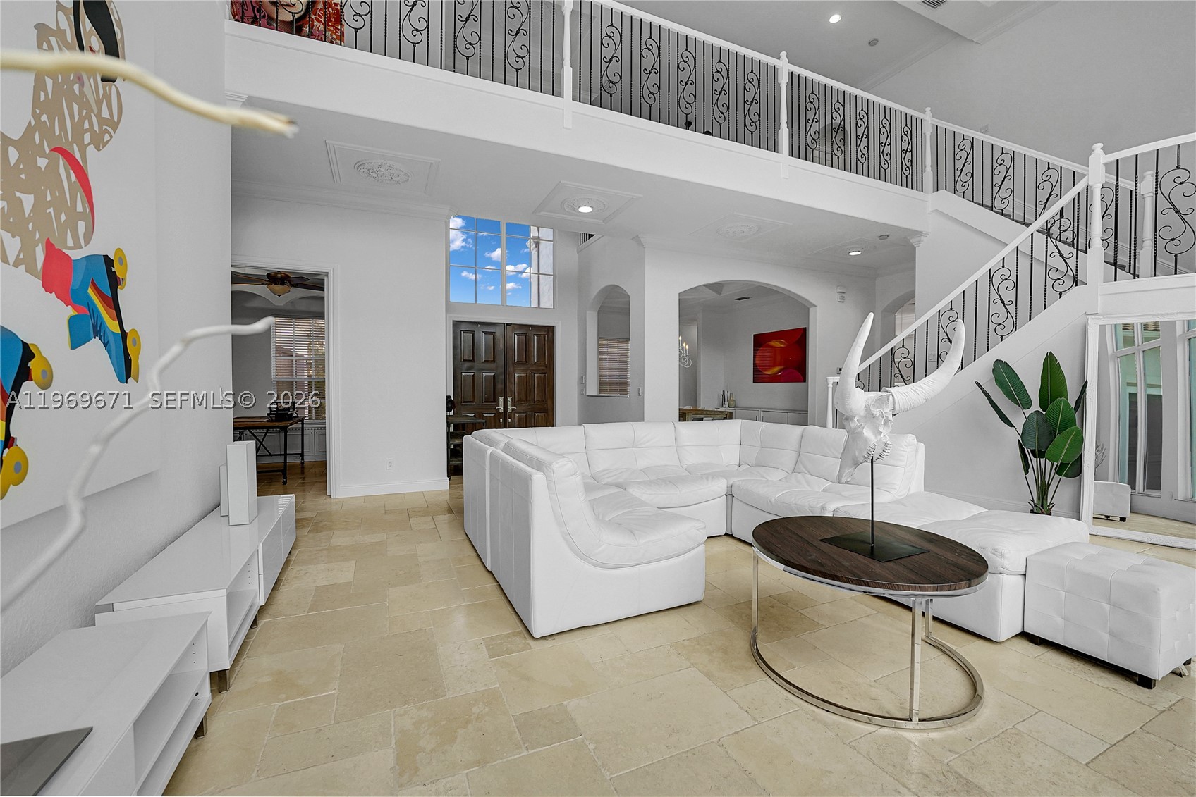 EQUESTRIAN CLUB - Residential