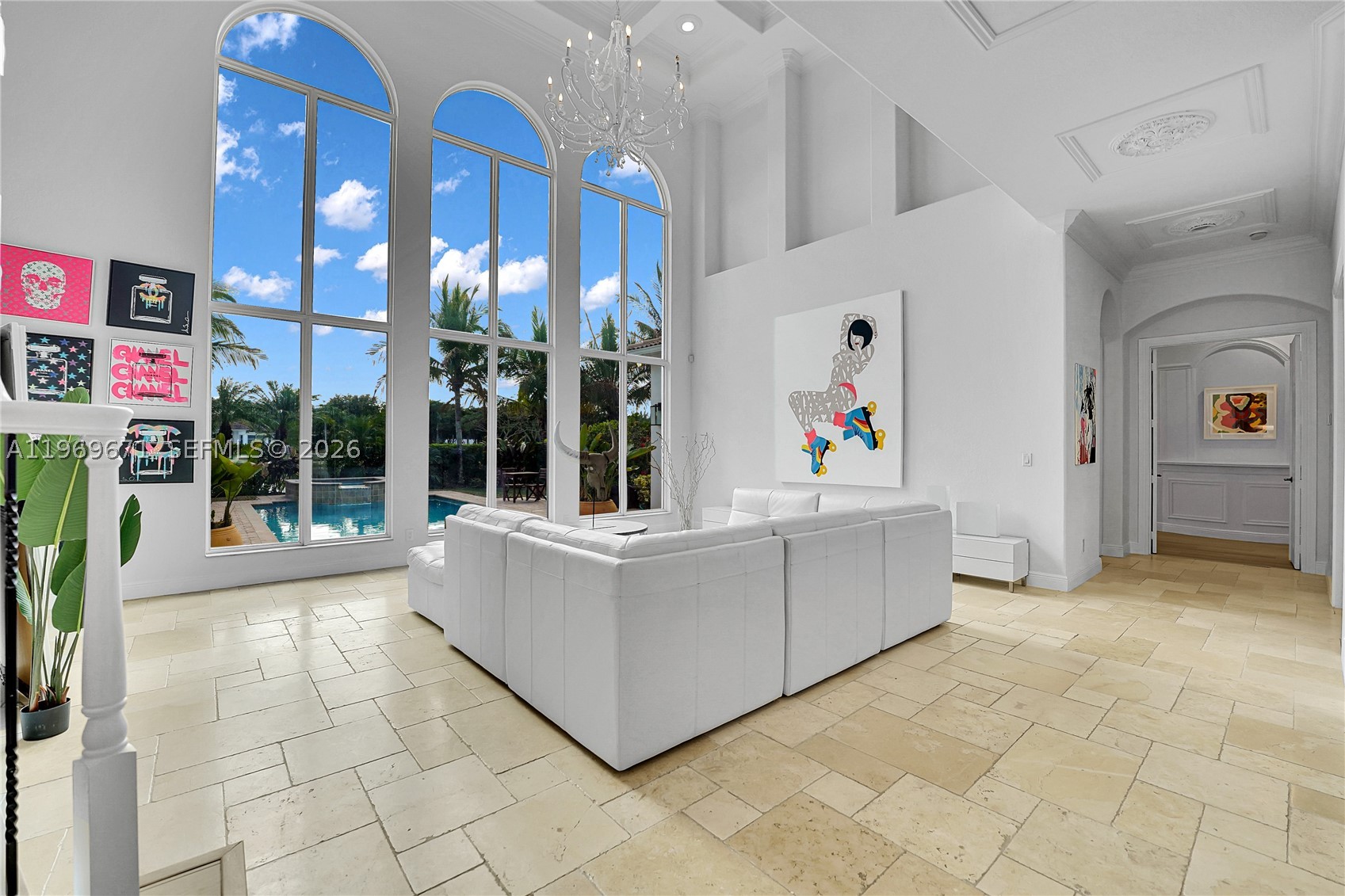 EQUESTRIAN CLUB - Residential