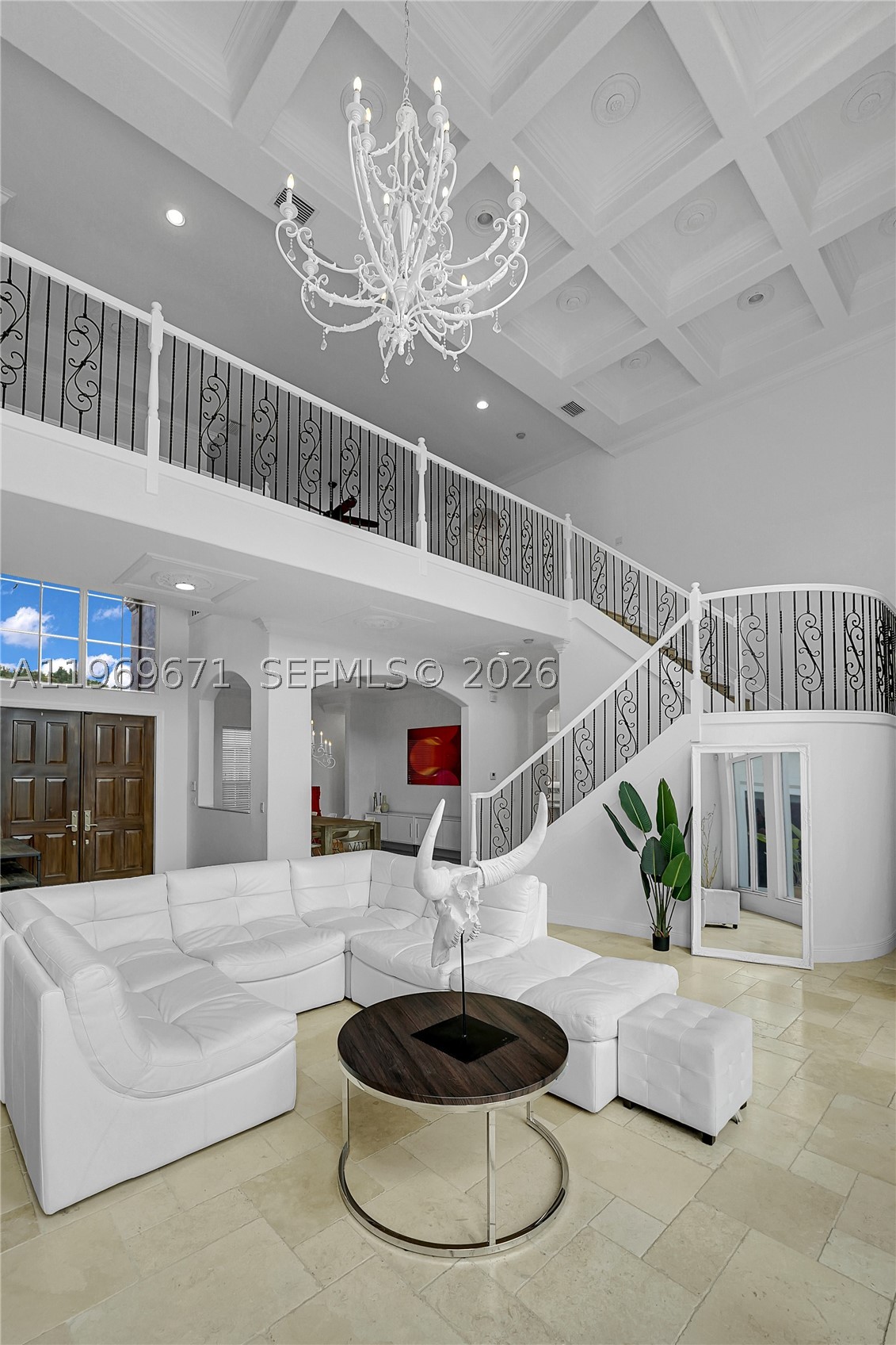 EQUESTRIAN CLUB - Residential