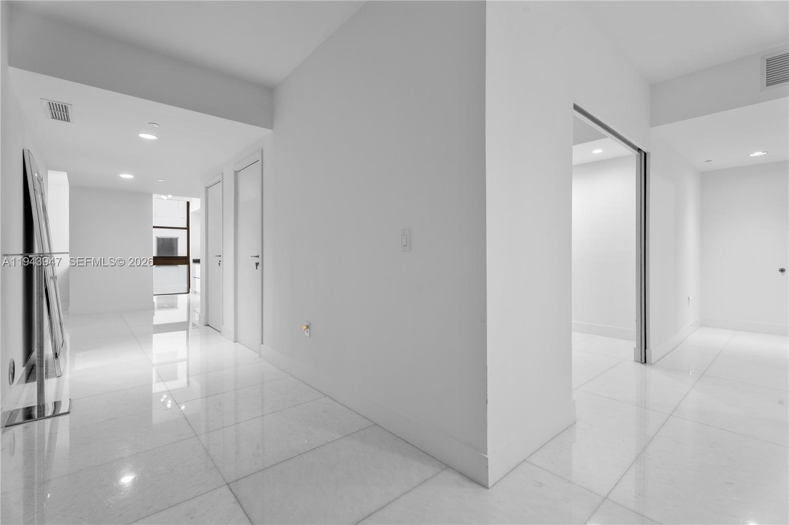 1010 BRICKELL CONDO - Residential