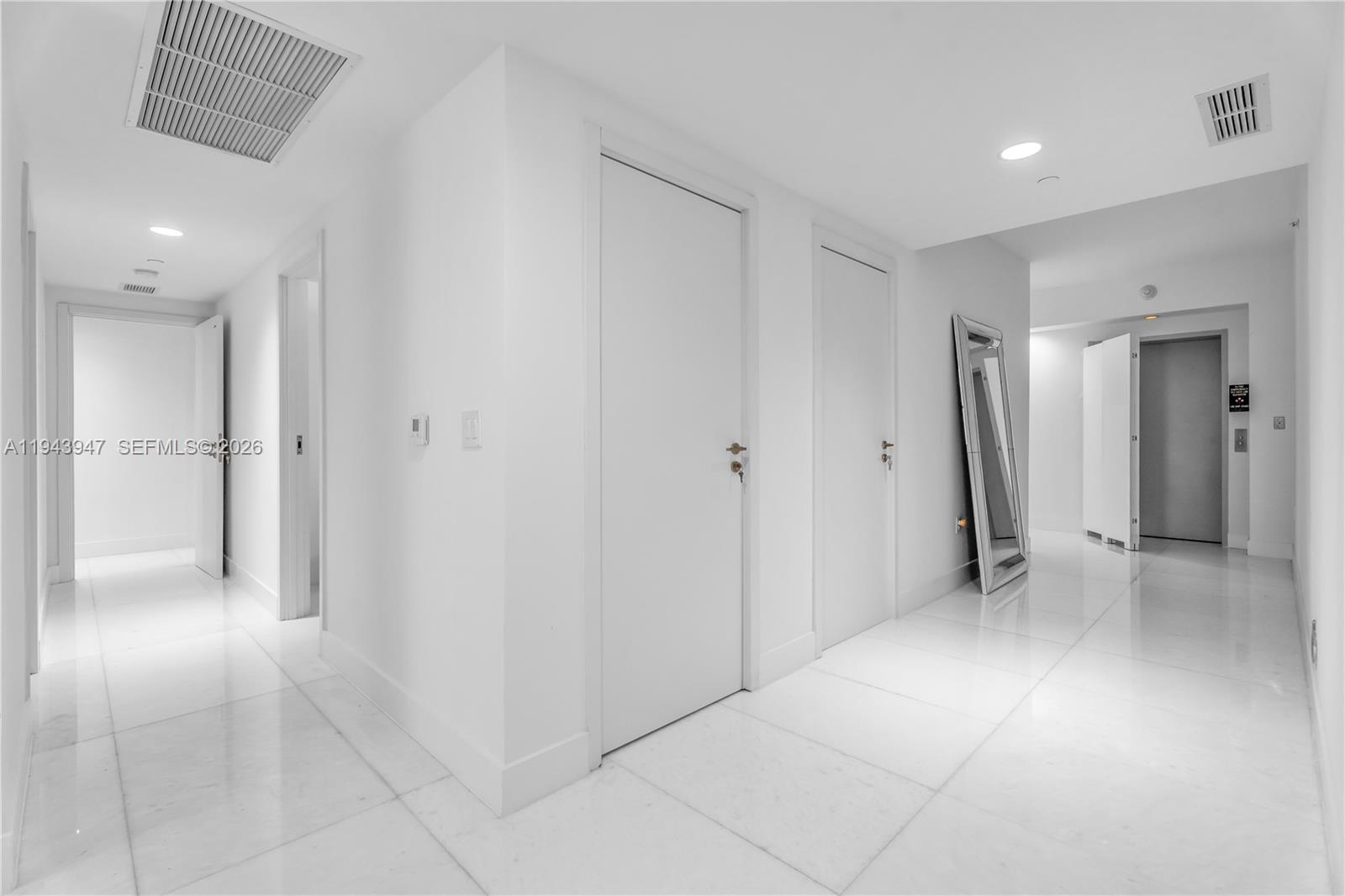 1010 BRICKELL CONDO - Residential