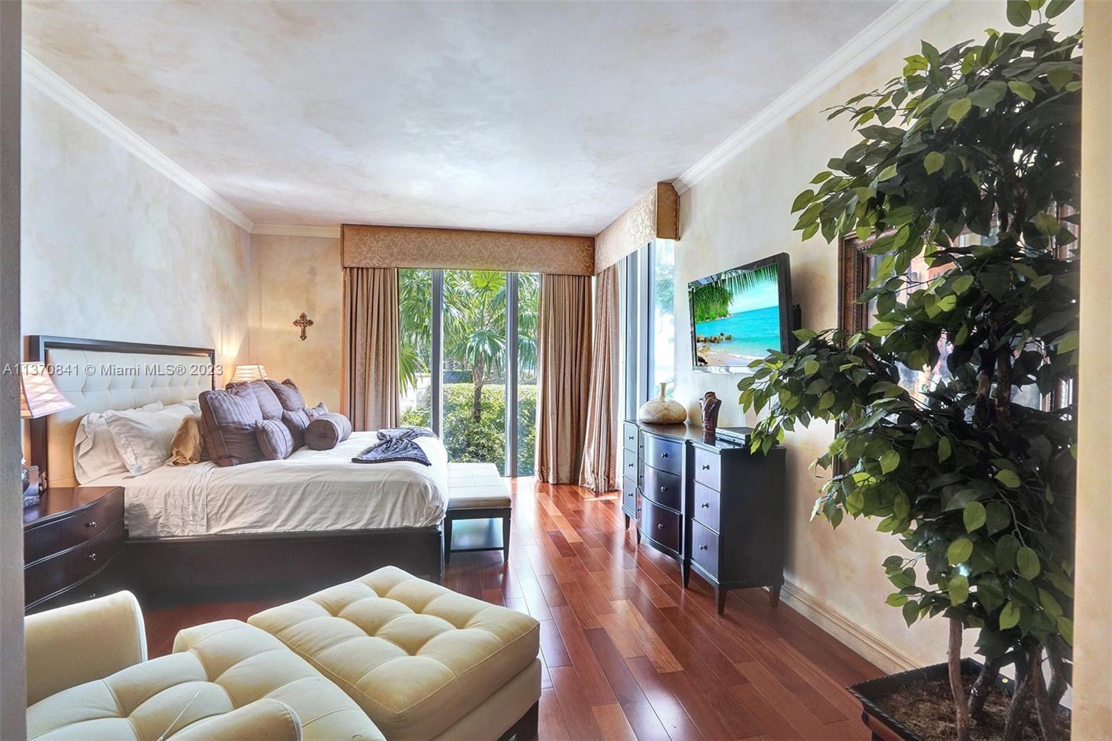 2600 ISL BLVD WILLIAMS IS - Residential