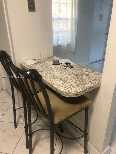 SEVENTEENTH GREEN CONDO - Residential