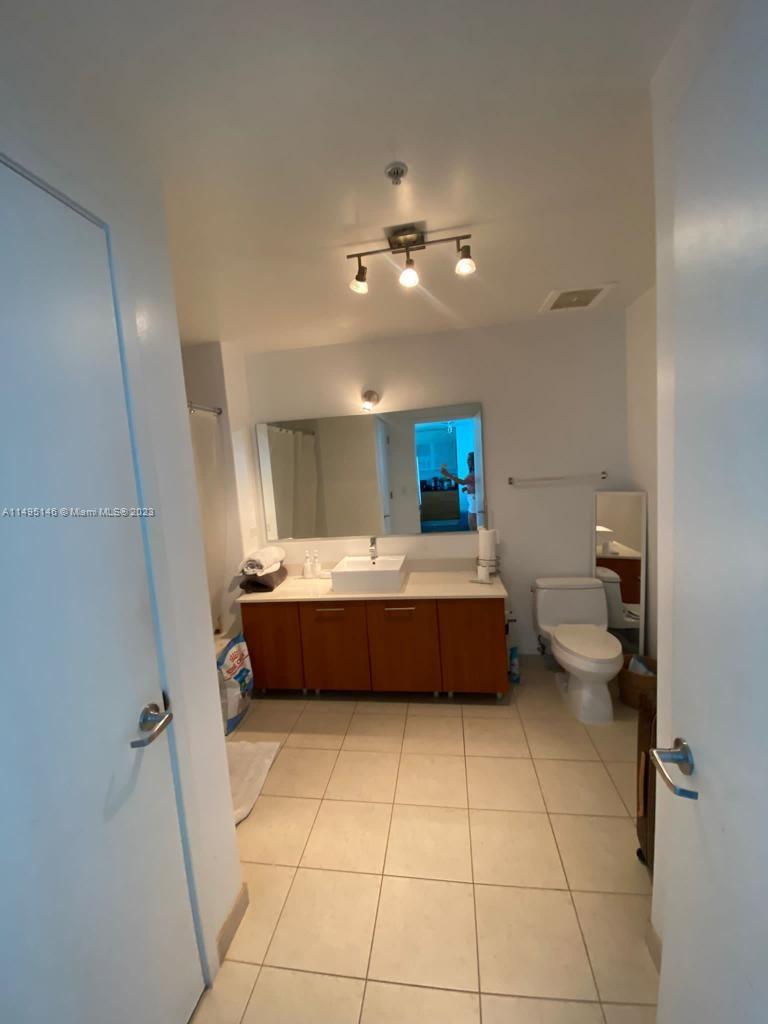 FOUR MIDTOWN MIAMI CONDO - Residential