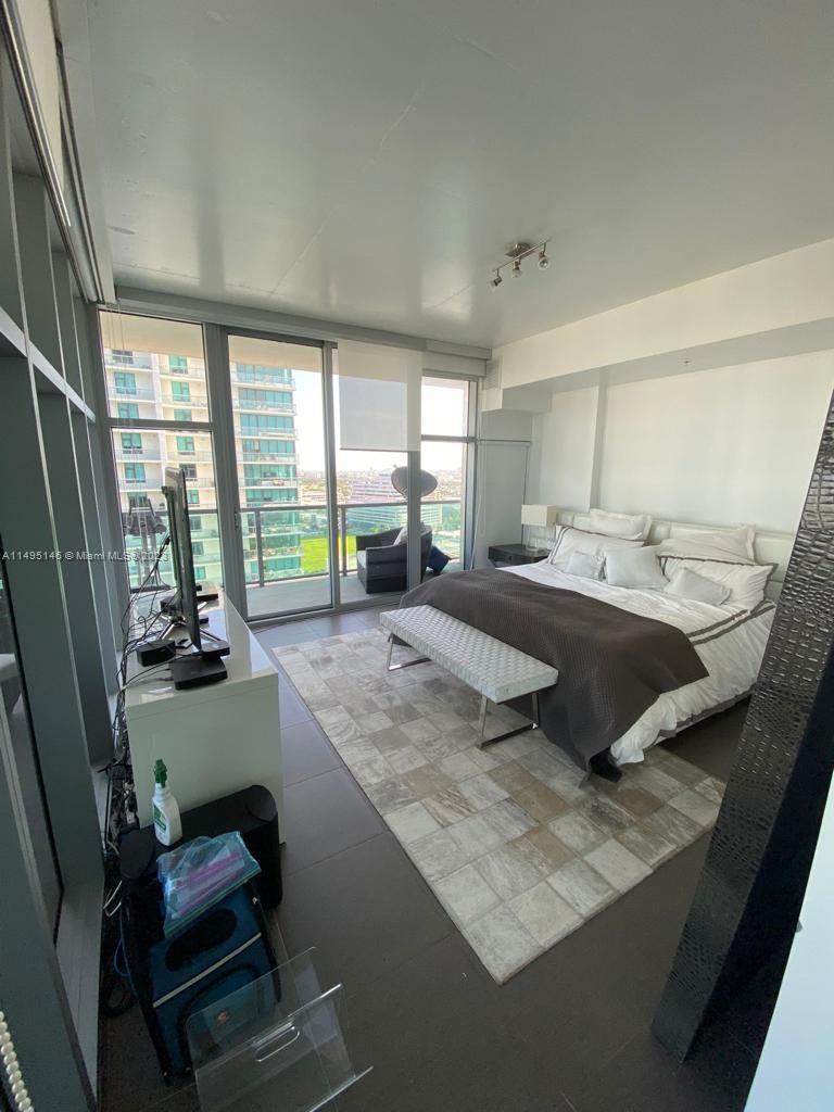 FOUR MIDTOWN MIAMI CONDO - Residential