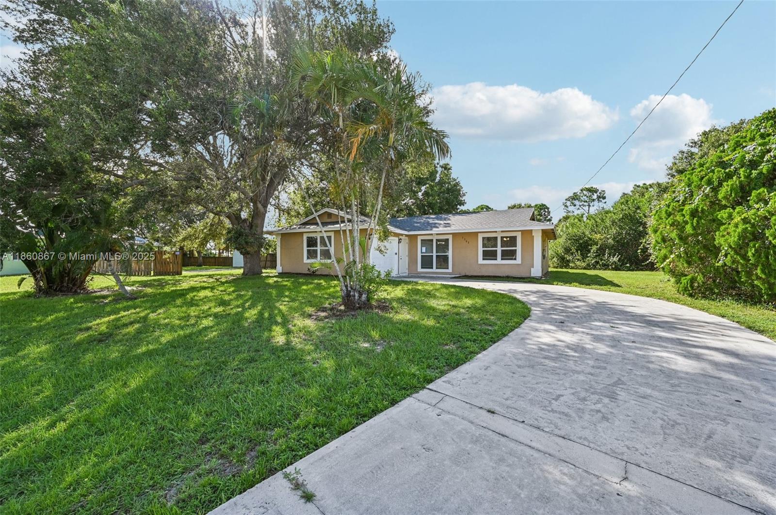 PORT ST LUCIE SECTION 8 - Residential