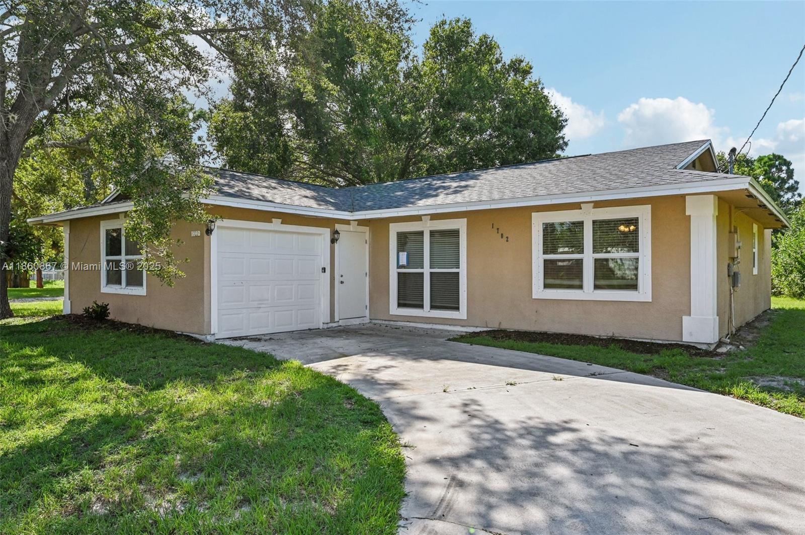 PORT ST LUCIE SECTION 8 - Residential