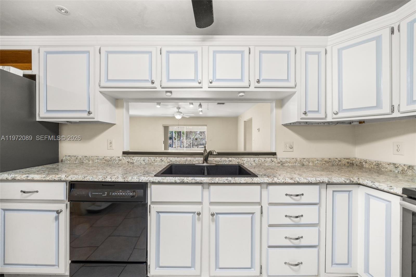 Orange Blossom Estate - Residential