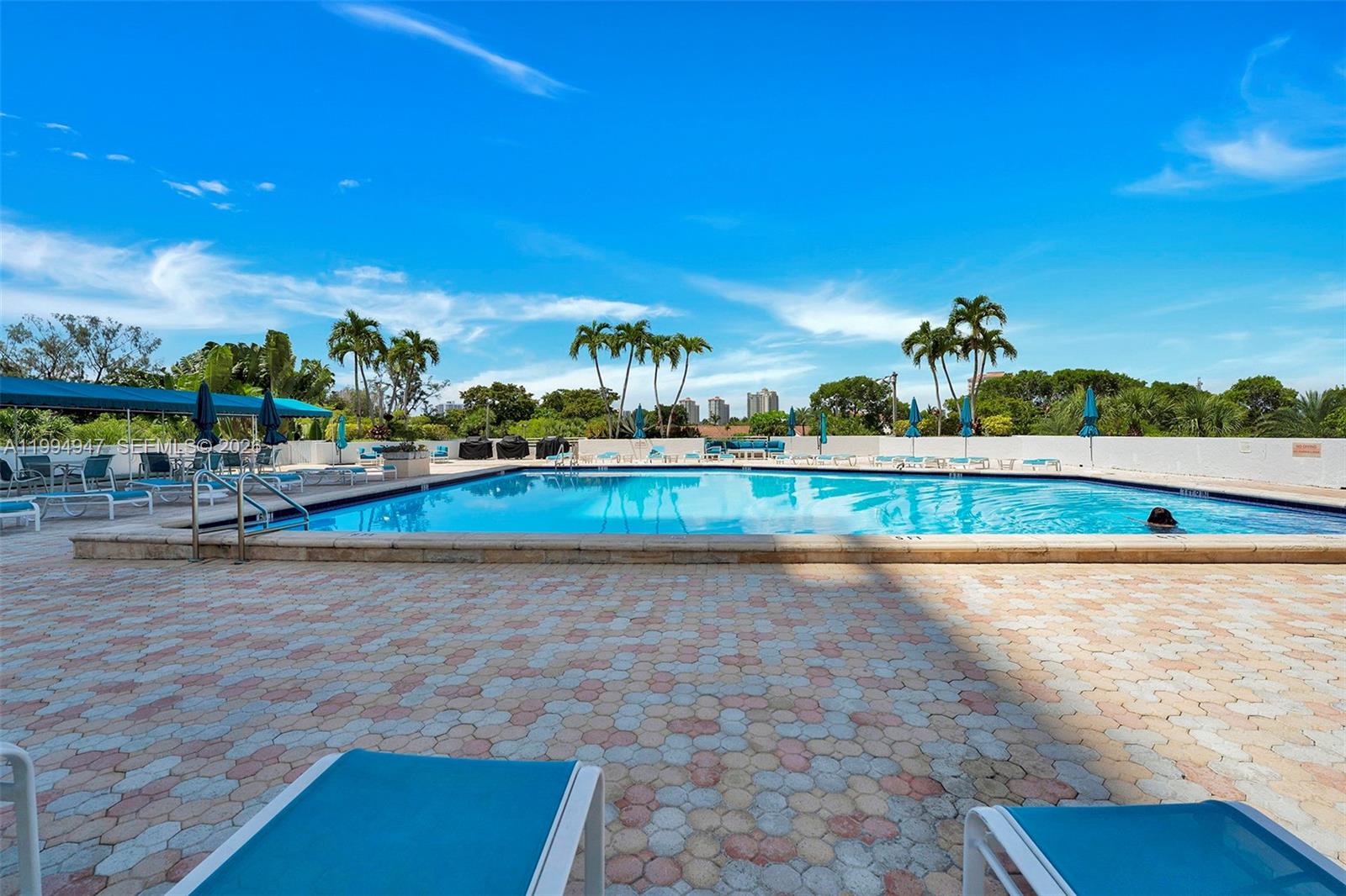 DELVISTA TOWERS CONDO - Residential