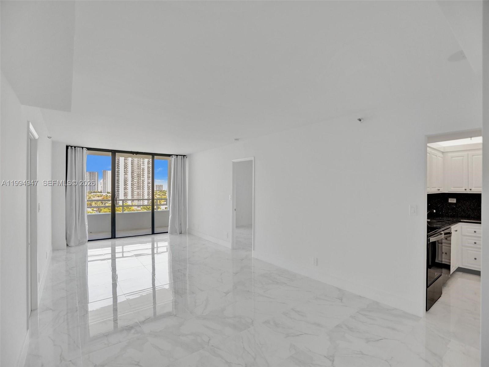 DELVISTA TOWERS CONDO - Residential