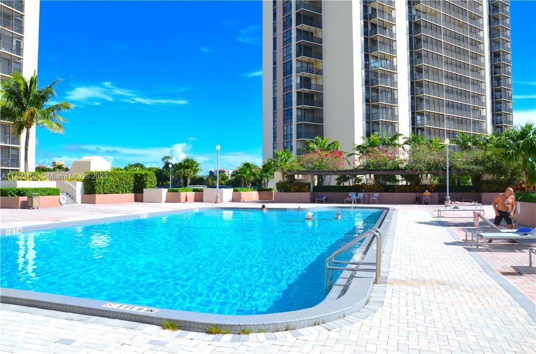 CORONADO CONDO- TOWER III - Residential