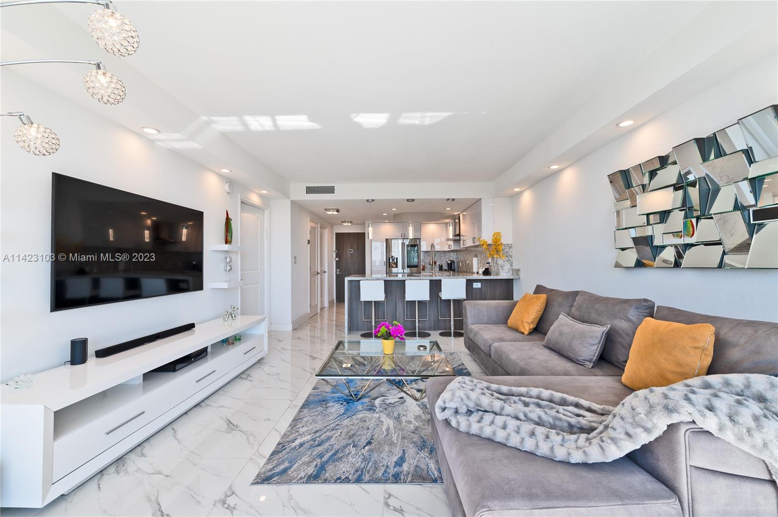 CORONADO CONDO- TOWER III - Residential