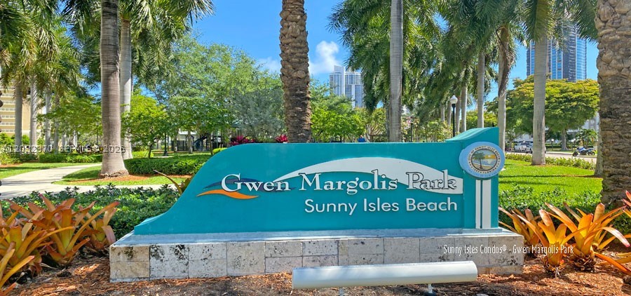 ARLEN HOUSE WEST CONDO - Residential