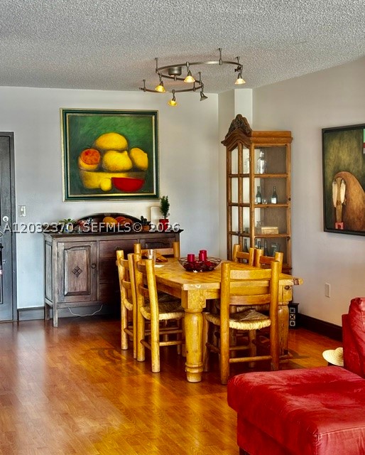 ARLEN HOUSE WEST CONDO - Residential