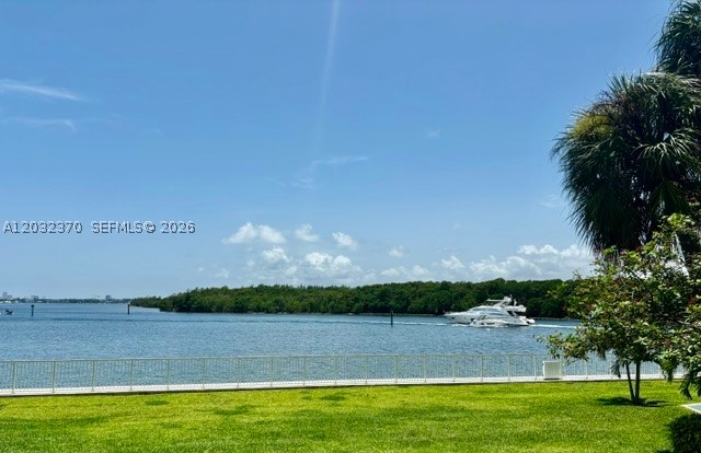 ARLEN HOUSE WEST CONDO - Residential