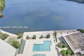 ARLEN HOUSE WEST CONDO - Residential