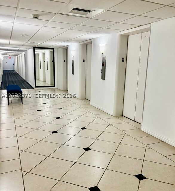 ARLEN HOUSE WEST CONDO - Residential