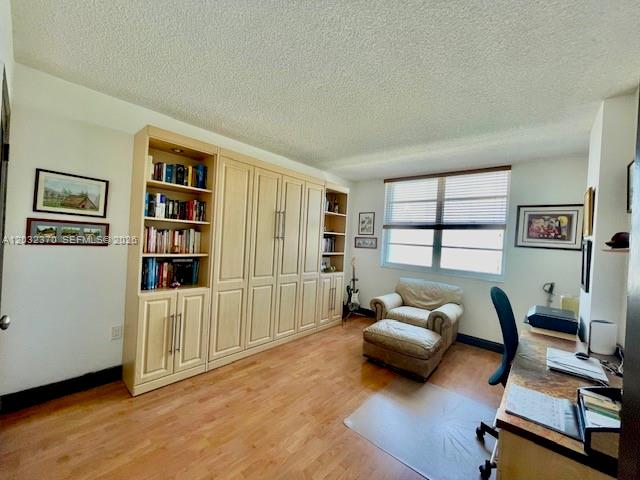 ARLEN HOUSE WEST CONDO - Residential
