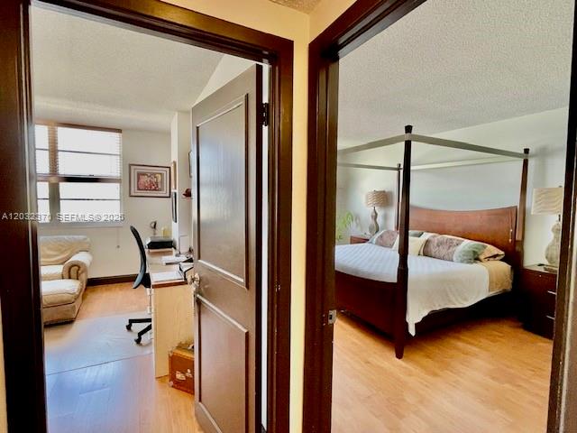 ARLEN HOUSE WEST CONDO - Residential