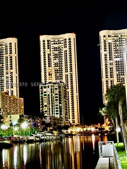 ARLEN HOUSE WEST CONDO - Residential