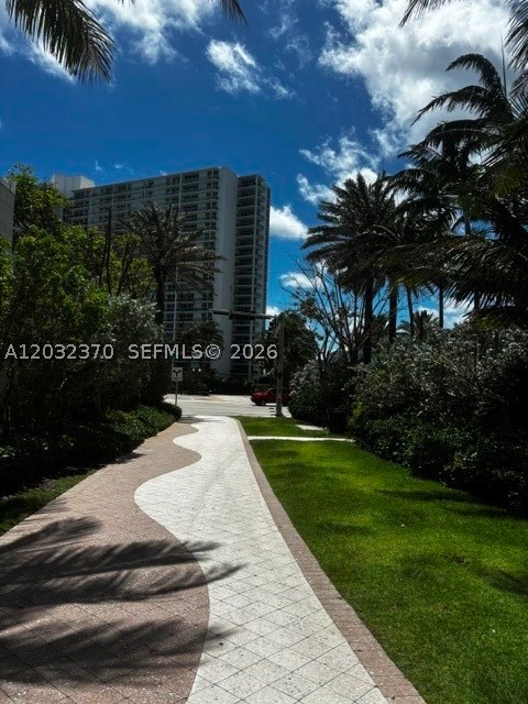 ARLEN HOUSE WEST CONDO - Residential