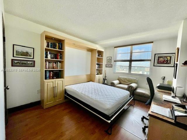 ARLEN HOUSE WEST CONDO - Residential