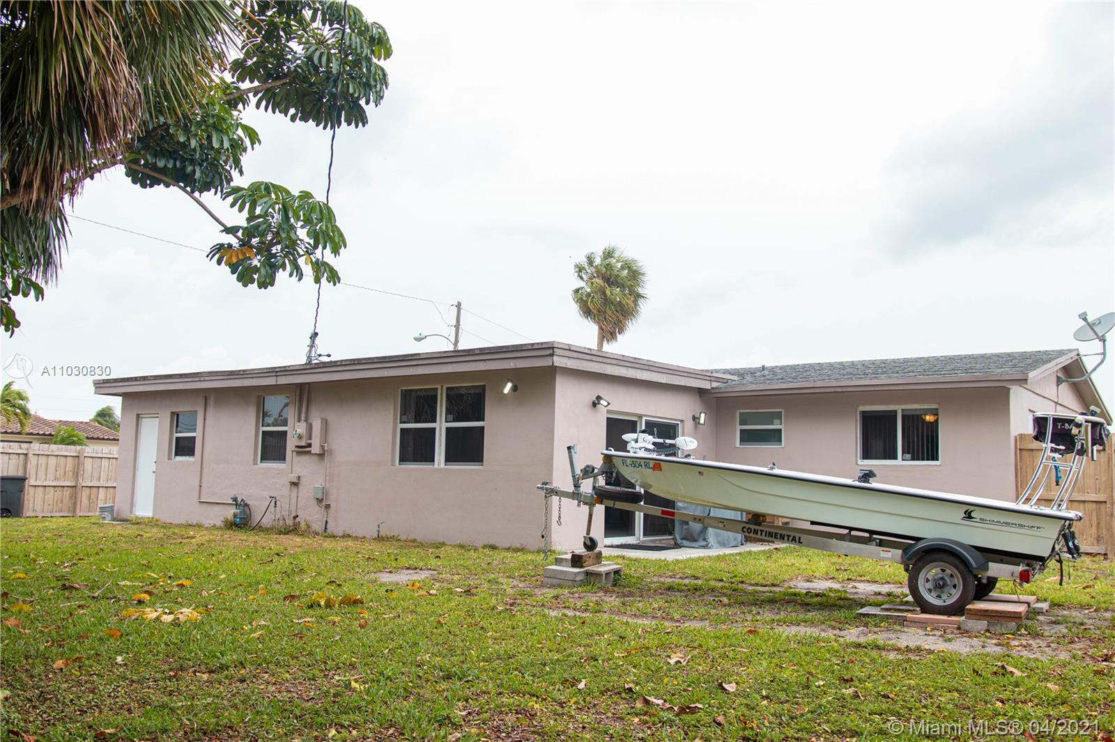 PALM LAKES SEC 1 - Residential