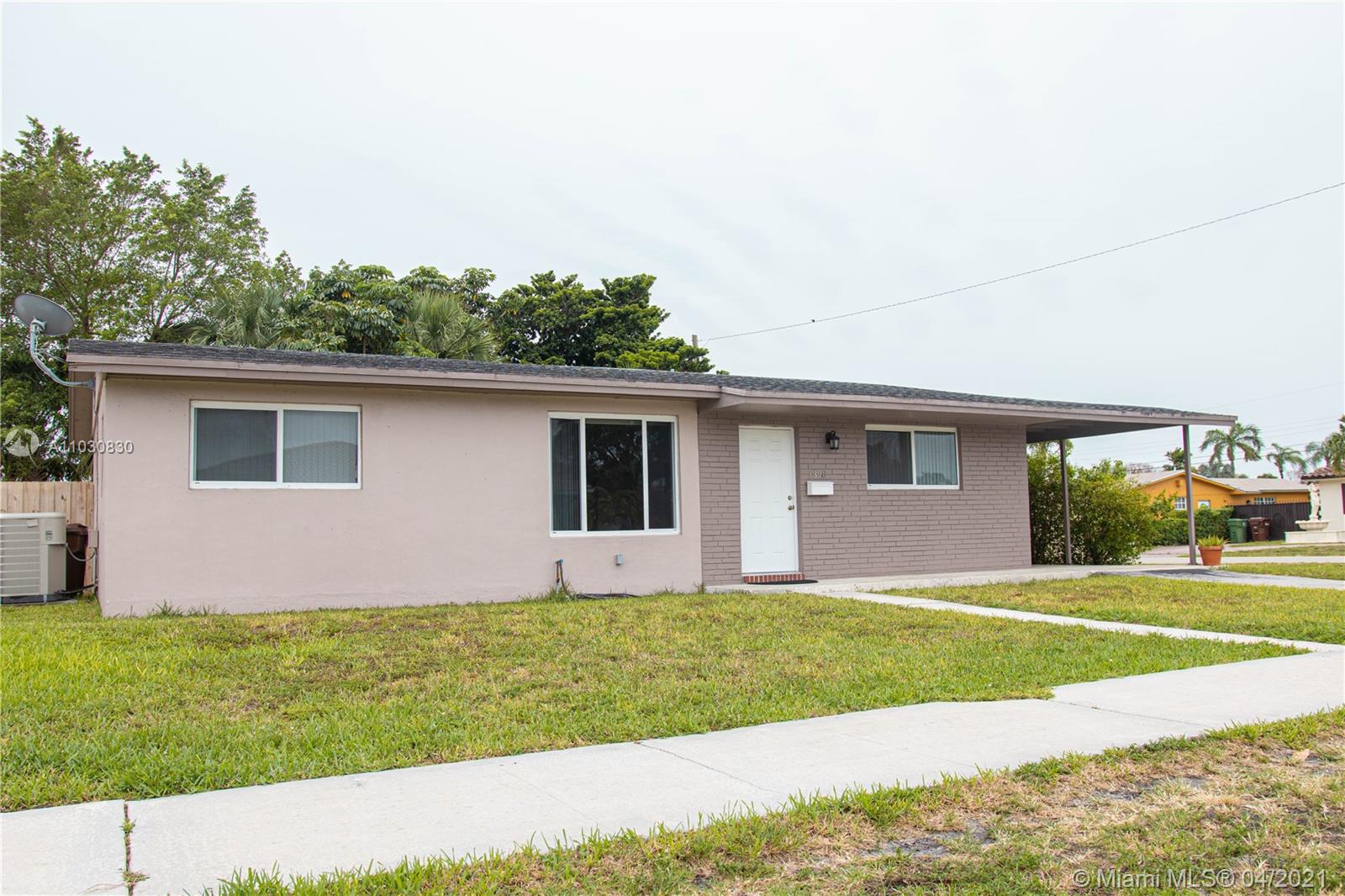 PALM LAKES SEC 1 - Residential