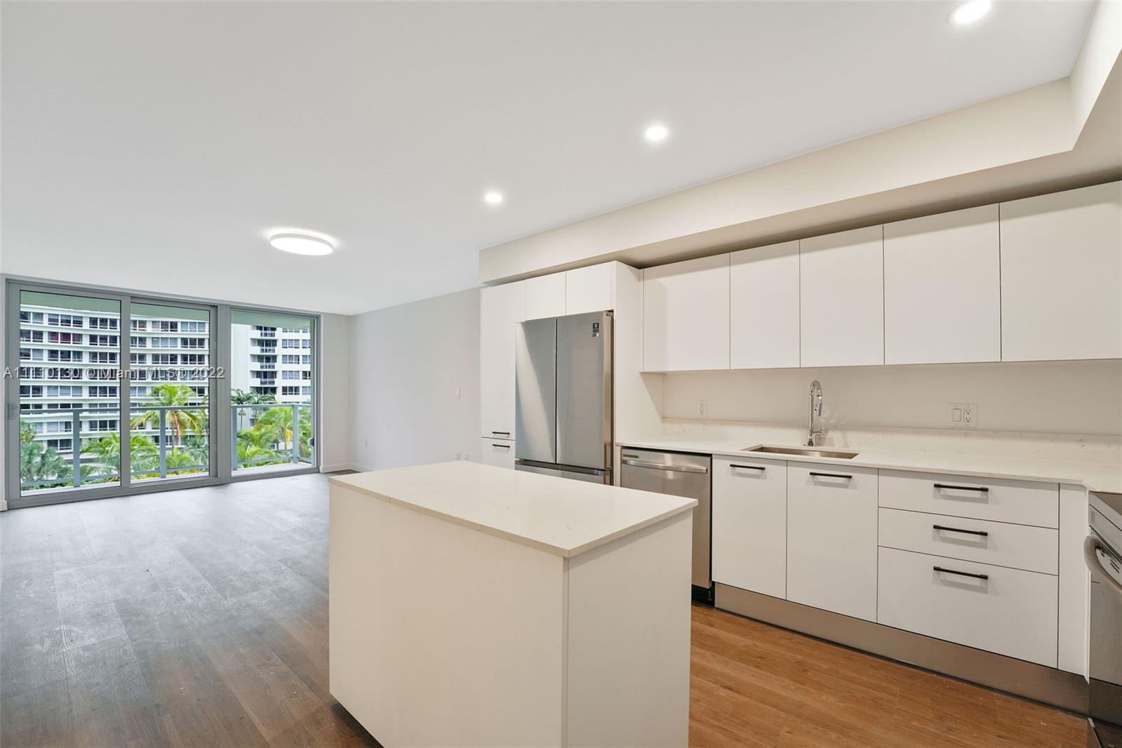 Be the First to Live in this Brand New Premium North Tower Apartment. This 1/1 unit is overlooking the courtyard with partial bay view. Features warm wood tile flooring and Monte Bianco marble countertops, modern kitchen with Stainless Steel Appliances, floor to ceiling sliding glass doors, large walk-in closets with custom built-ins and private elevator entry. Amenities include a fitness club, spa, resort style bay front pool with cabanas, restaurants & much more. Move-in: 1month + $1500 dep. SAME DAY APPROVAL! Rental rates subject to change depending on move-in date & lease term. Rates listed for vacant units are for immediate occupancy. Prospects must have a credit score of 620 or higher to be approved. Advertised rate is best rate and may be on longer than 12 month lease term.