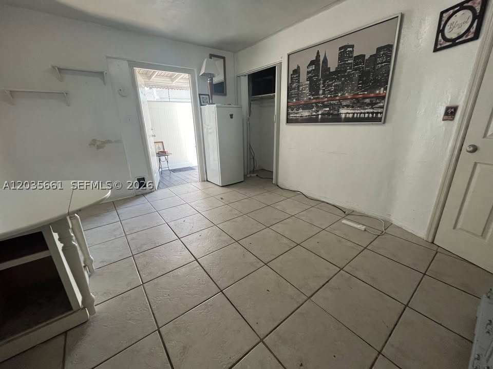 BROADVIEW PARK SEC 4 - Residential Lease