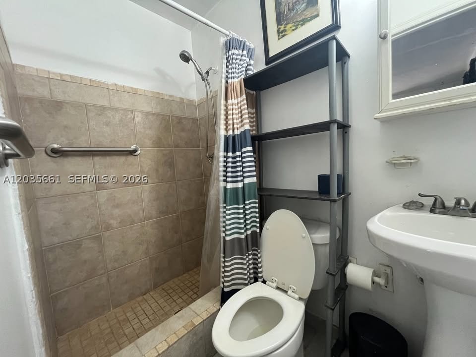 BROADVIEW PARK SEC 4 - Residential Lease