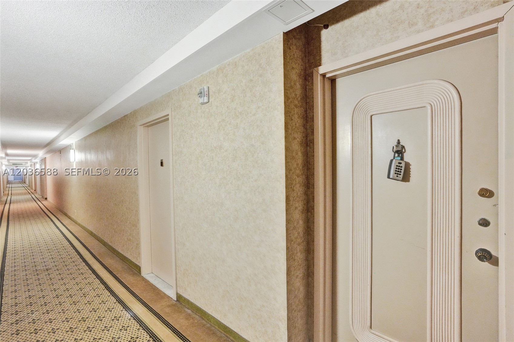 PARKER PLAZA CONDO ESTATE - Residential Lease