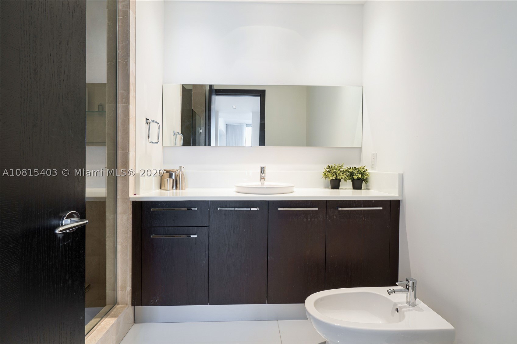 JADE OCEAN CONDO - Residential