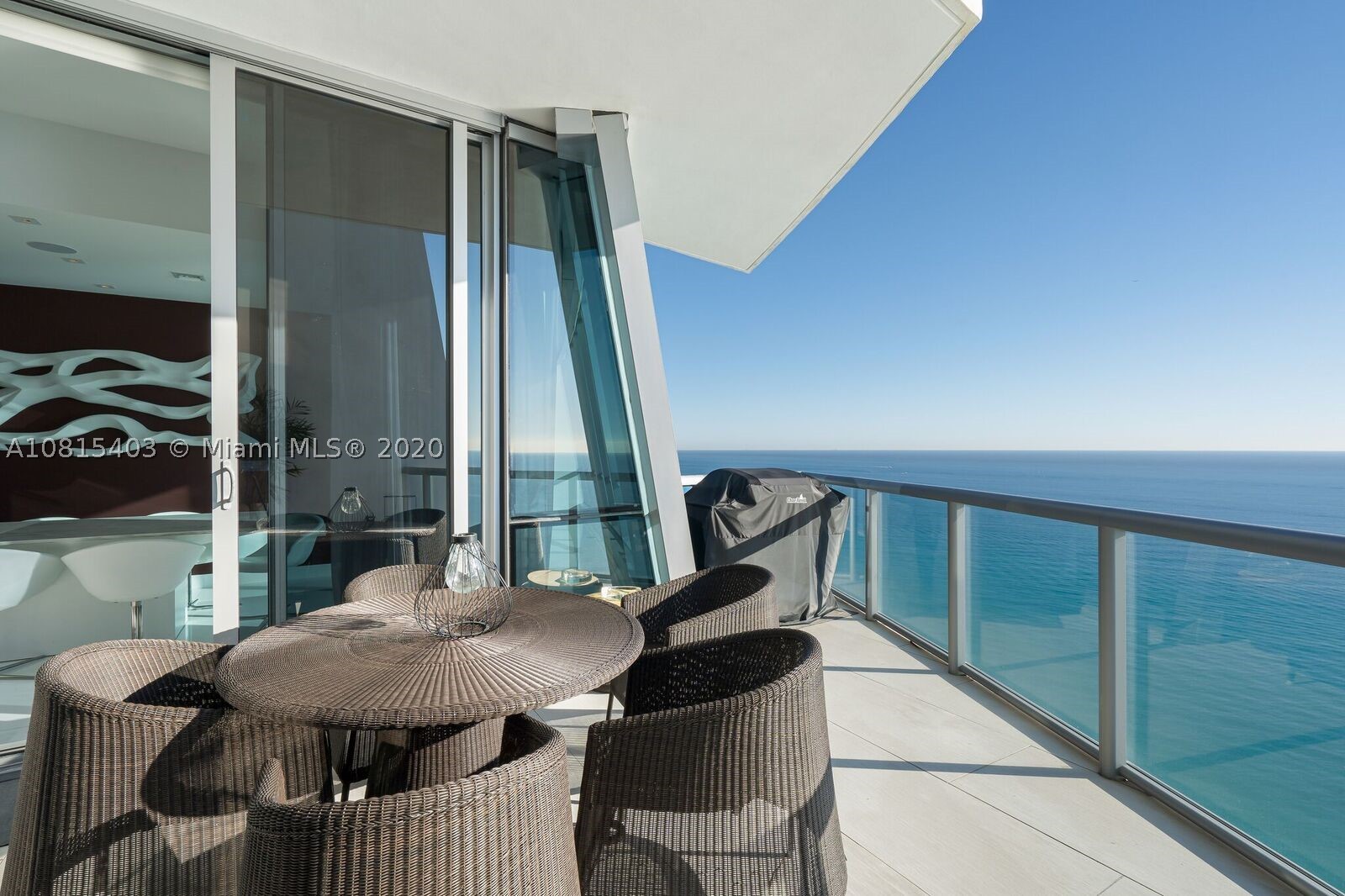 JADE OCEAN CONDO - Residential