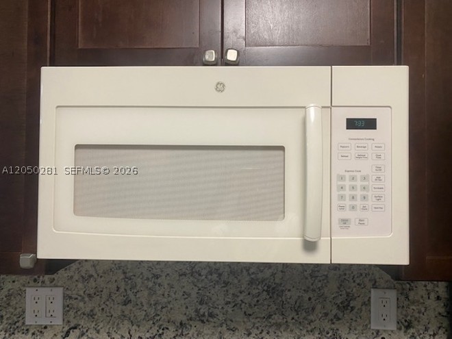 ALAMEDA JARDINS CONDO - Residential Lease