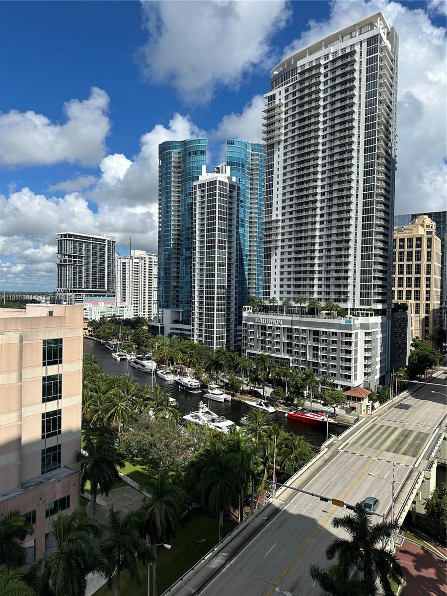 NURIVER LANDING CONDO - Residential