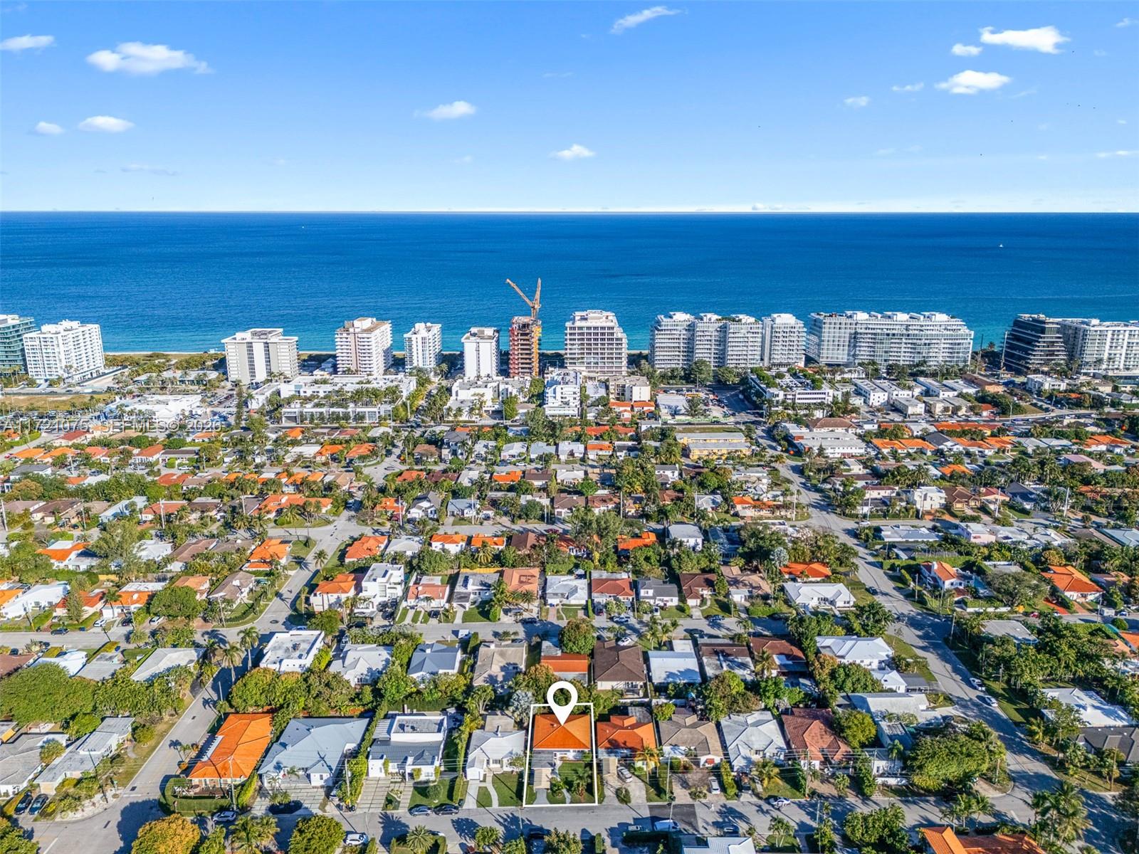 ALTOS DEL MAR NO 4 - Residential