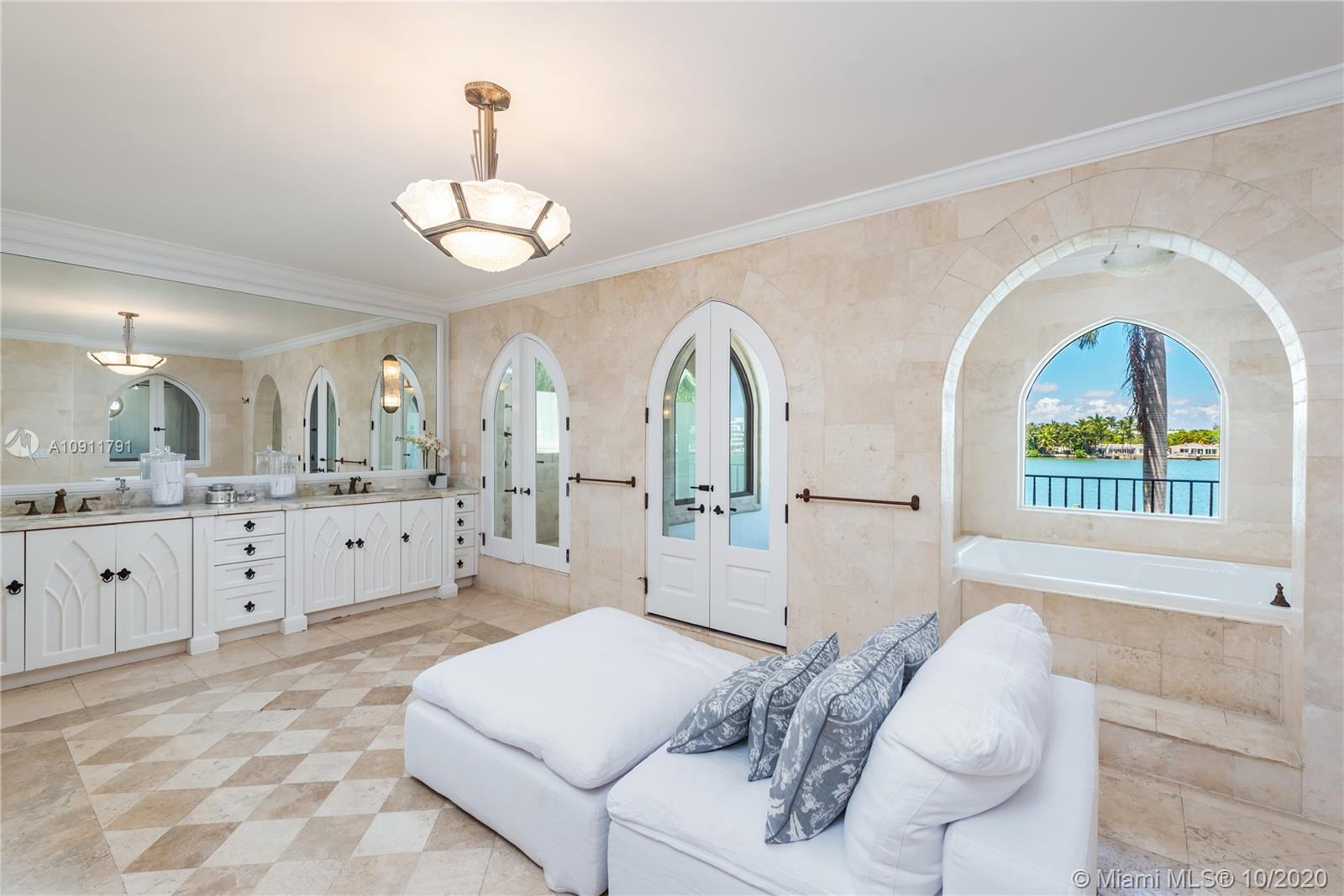 SUB OF LAGORCE ISLAND - Residential