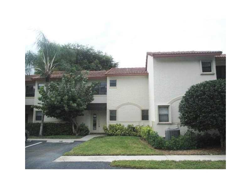 Great 2 bed 2 bath townhome with tile floors downstairs, an open kitchen, a laundry room, both bedrooms upstairs, and a screened patio. The community of Sunflower features a pool and a great East Boca location close to I-95, FAU, shopping, dining, golf an d the beach. No leasing first 2 years. No corporate ownership. Hoa has first right of refusal.