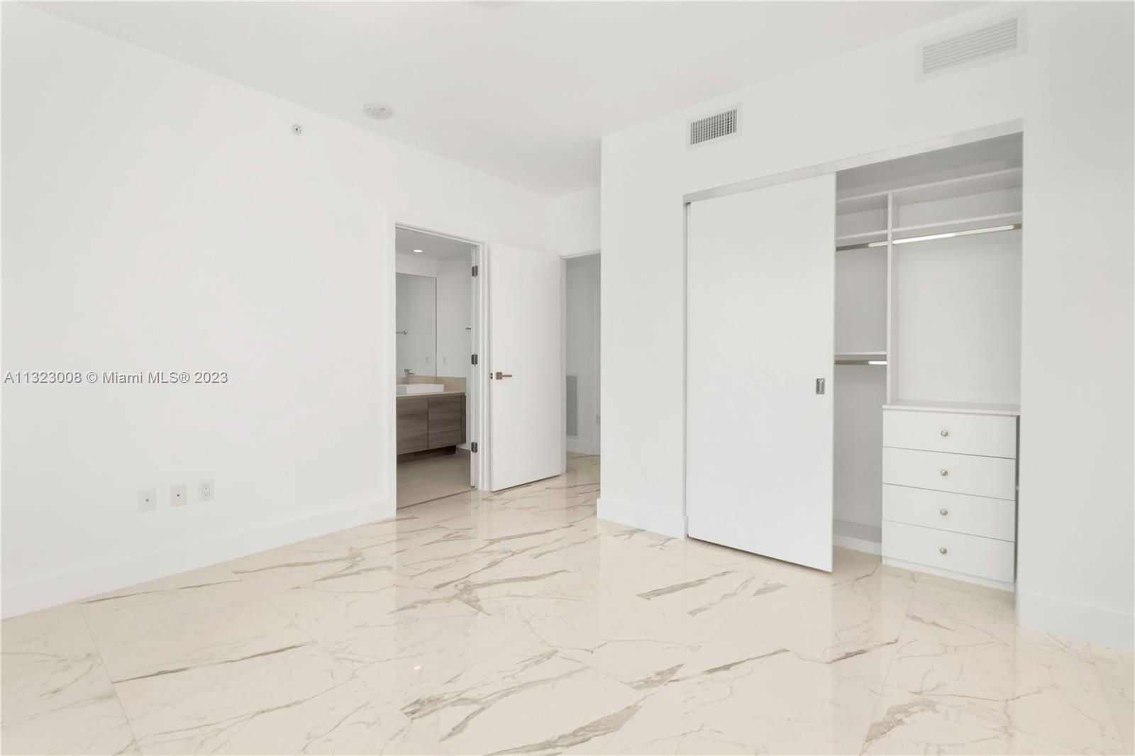 THE BONDO (1080 BRICKELL) - Residential