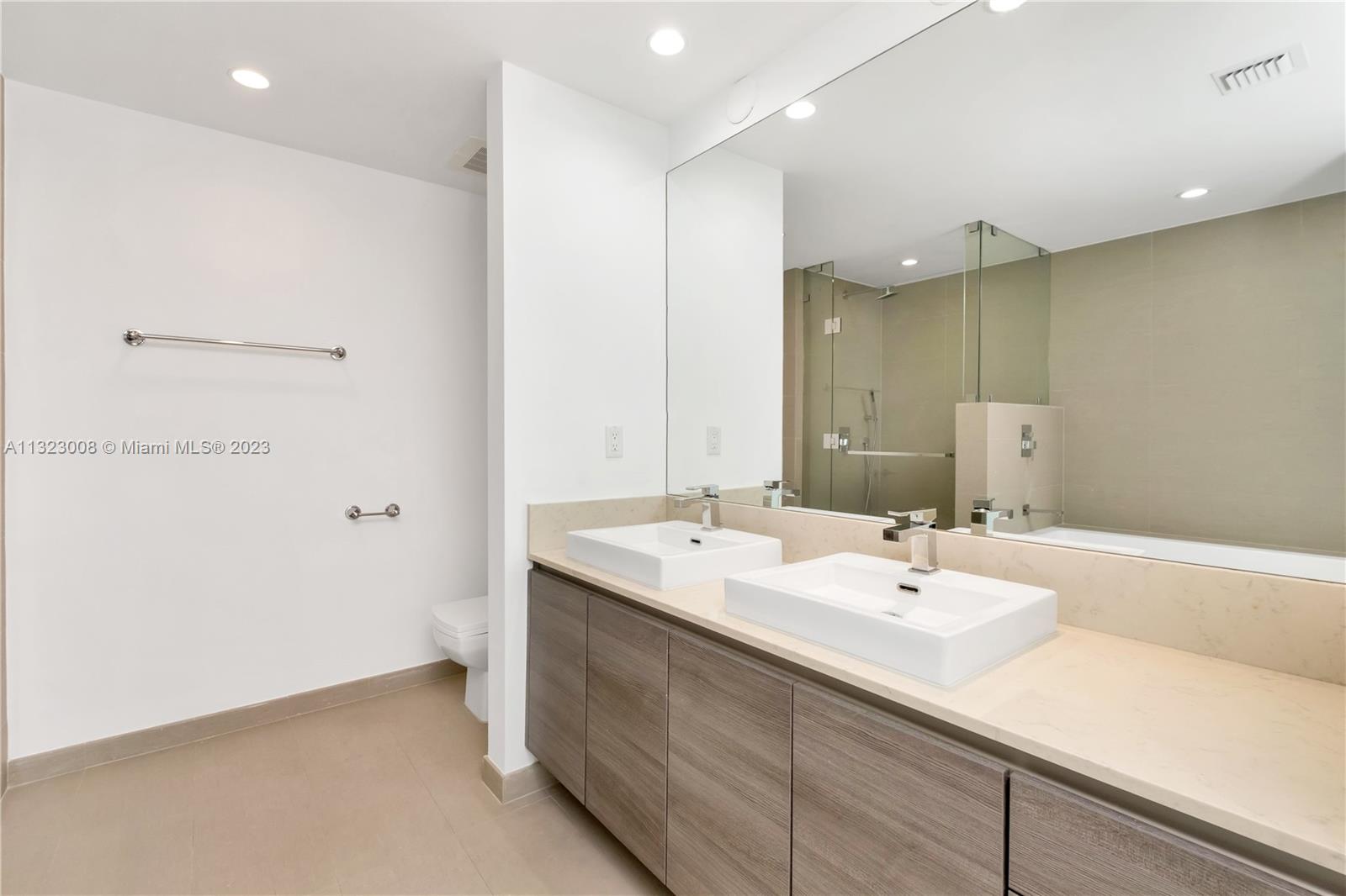 THE BONDO (1080 BRICKELL) - Residential