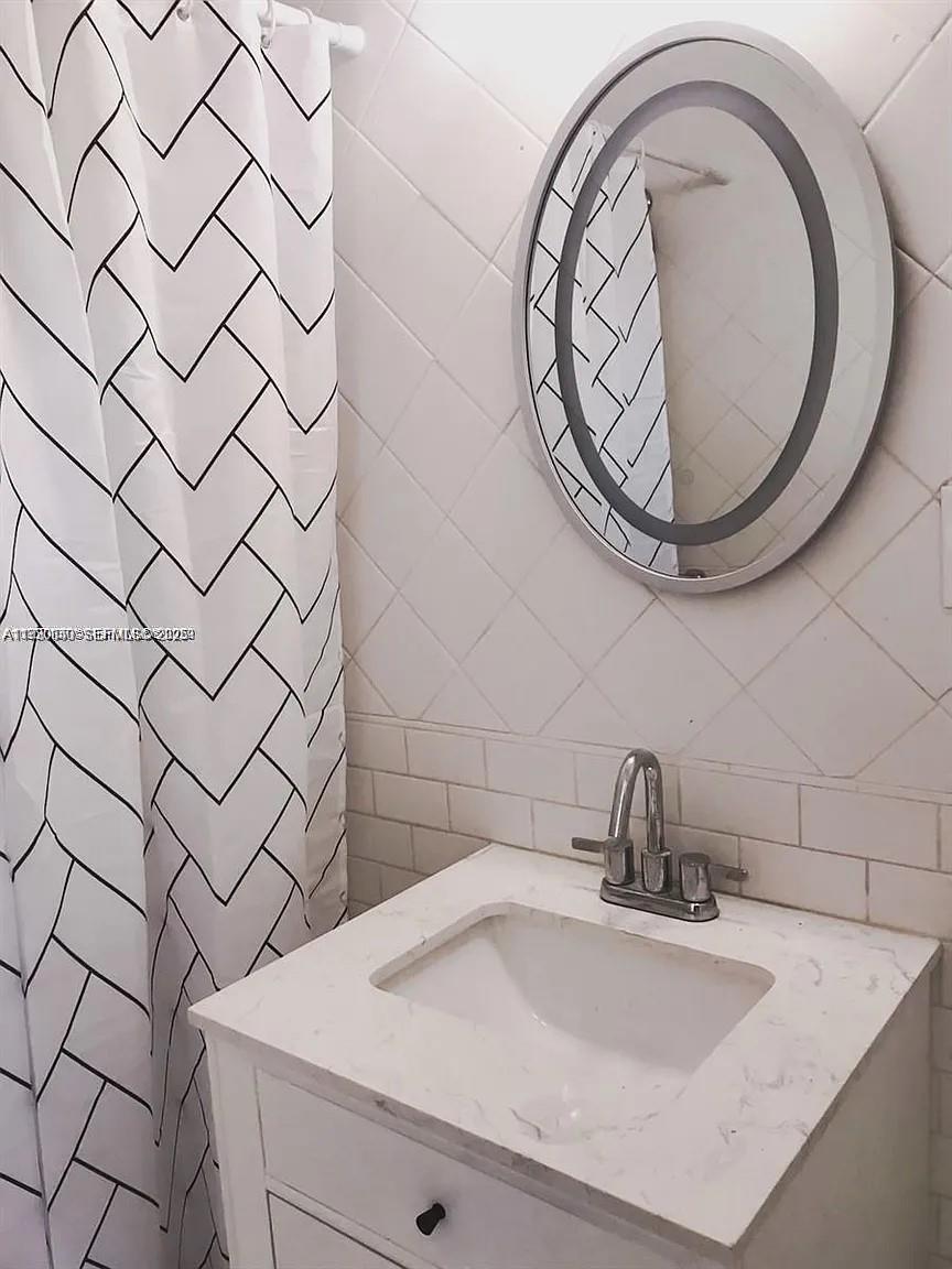 MONTERREY CONDO - Residential